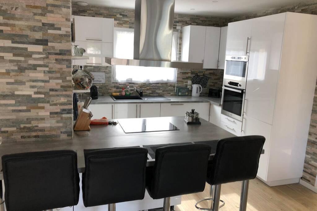 סן-ז'אן-ד'אילה Agreable Maison Entre Bordeaux Et Le Bassin מראה חיצוני תמונה