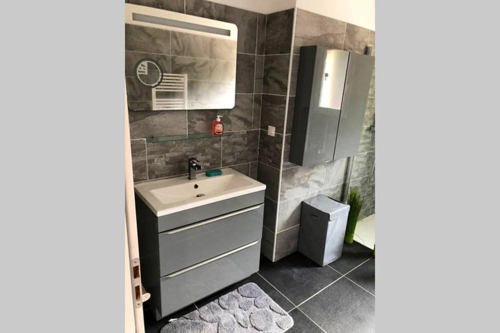סן-ז'אן-ד'אילה Agreable Maison Entre Bordeaux Et Le Bassin מראה חיצוני תמונה