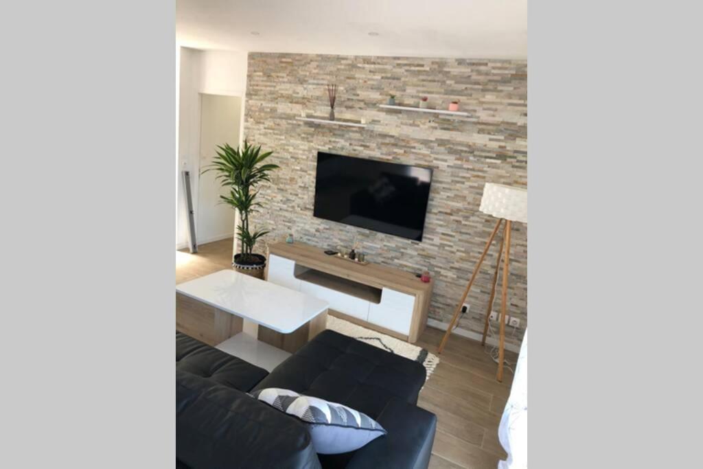 סן-ז'אן-ד'אילה Agreable Maison Entre Bordeaux Et Le Bassin מראה חיצוני תמונה